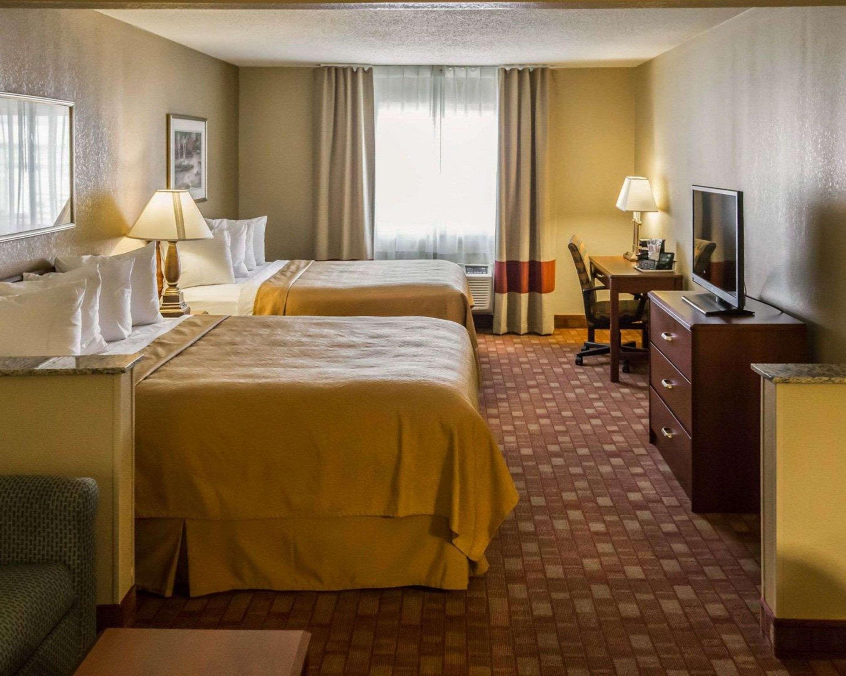 Mainstay Suites Joliet I-80 מראה חיצוני תמונה