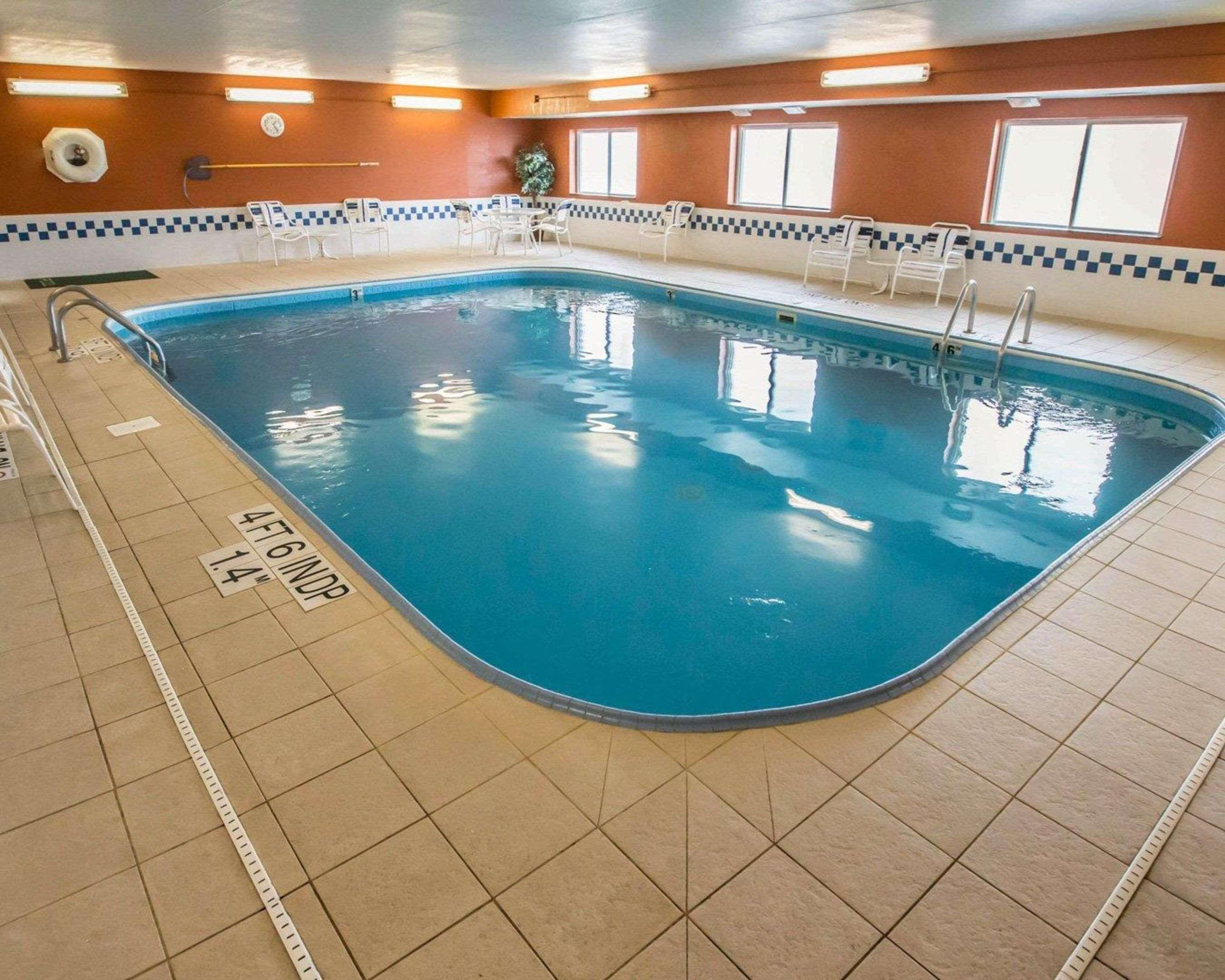 Mainstay Suites Joliet I-80 מראה חיצוני תמונה