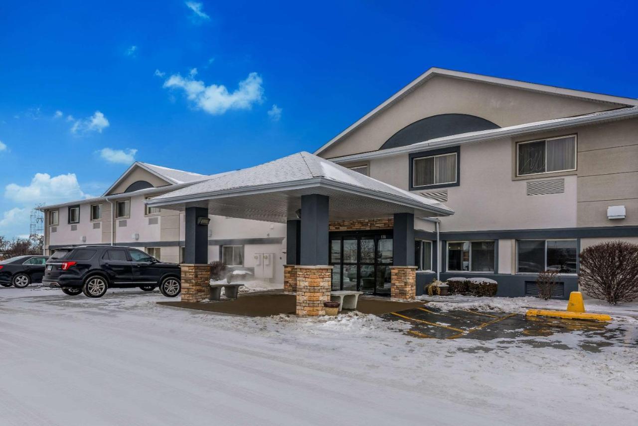 Mainstay Suites Joliet I-80 מראה חיצוני תמונה