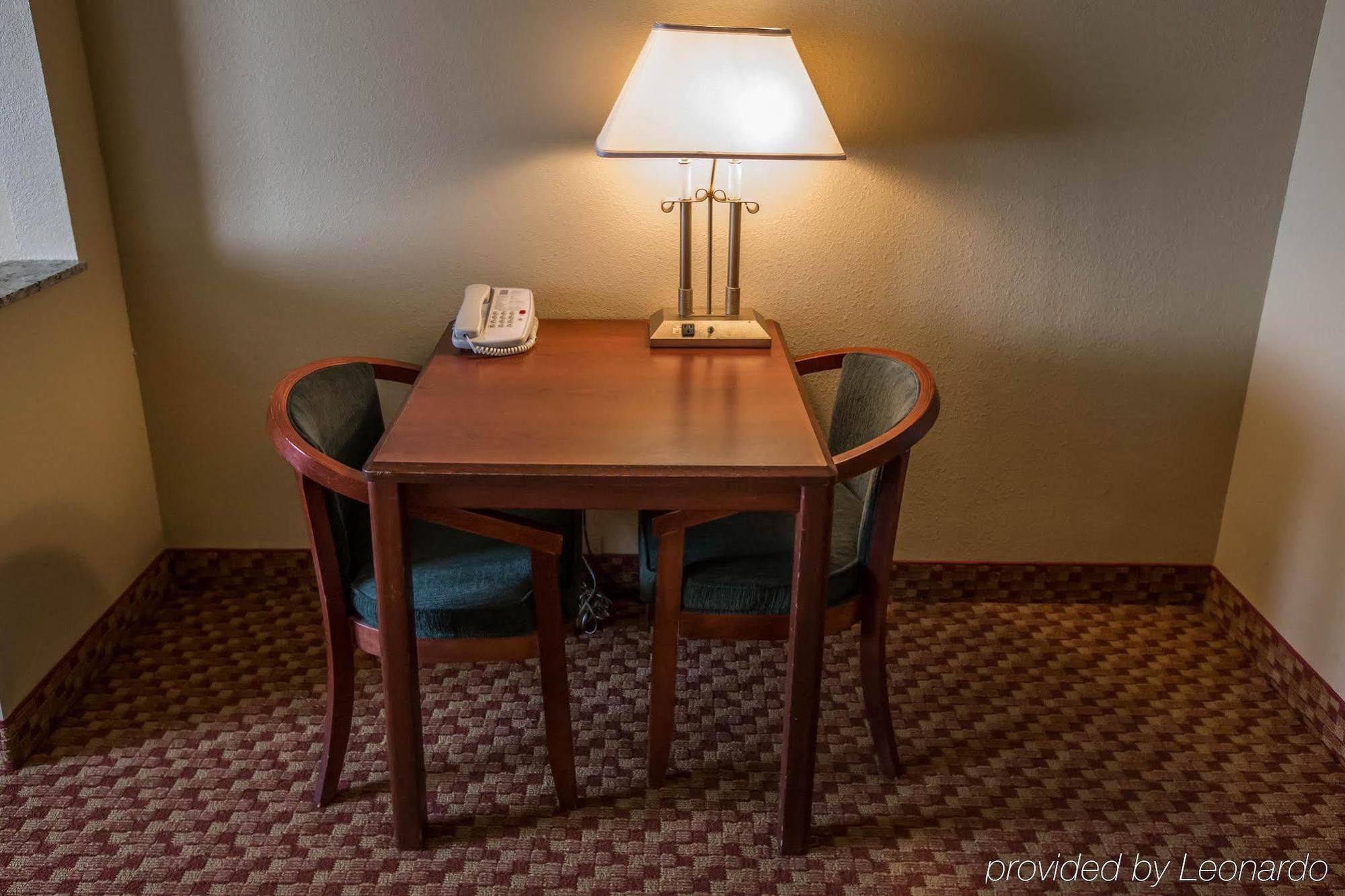 Mainstay Suites Joliet I-80 מראה חיצוני תמונה